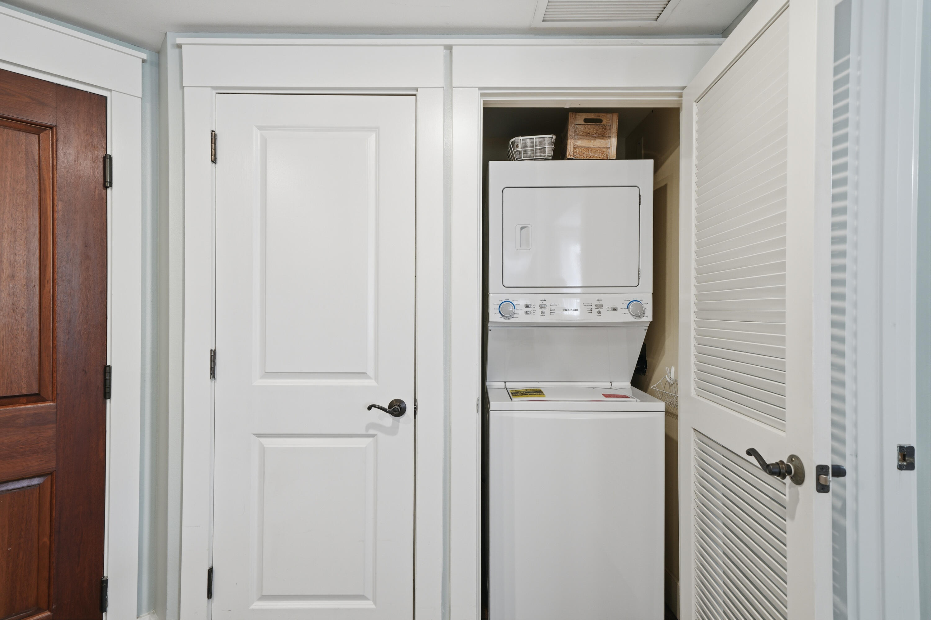 MARKET STREET INN - Residential