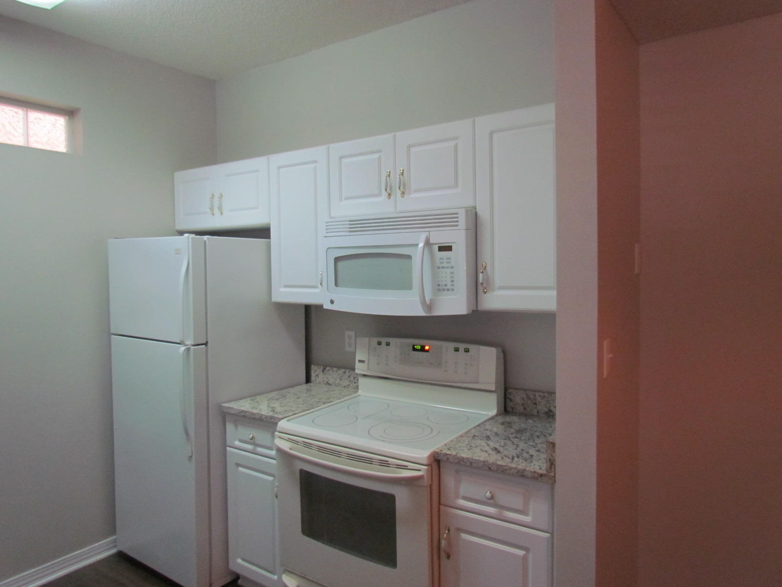 THE OAKS AT NICEVILLE CONDO UNIT 124 - Residential Lease