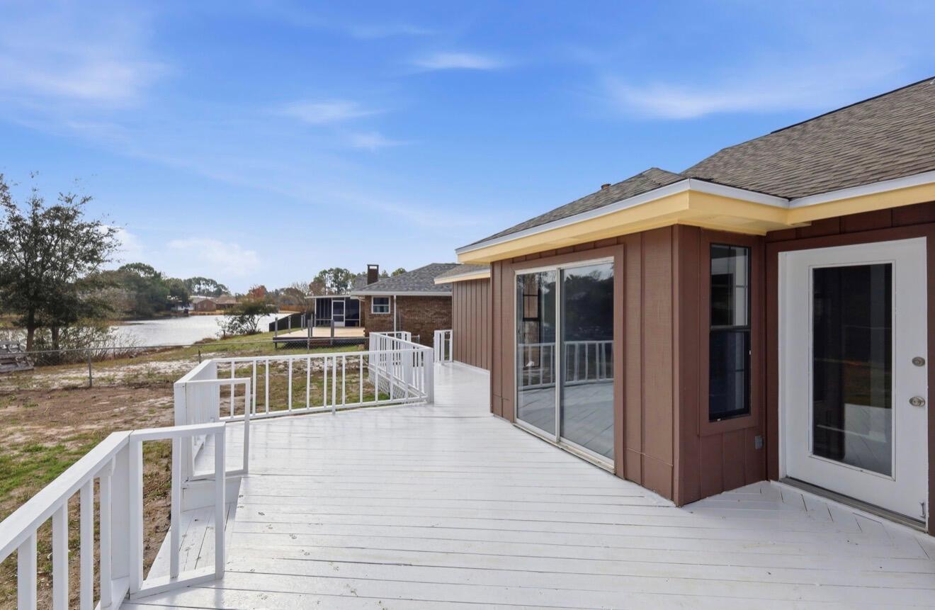 TIMBERLAKE ESTATES - Residential