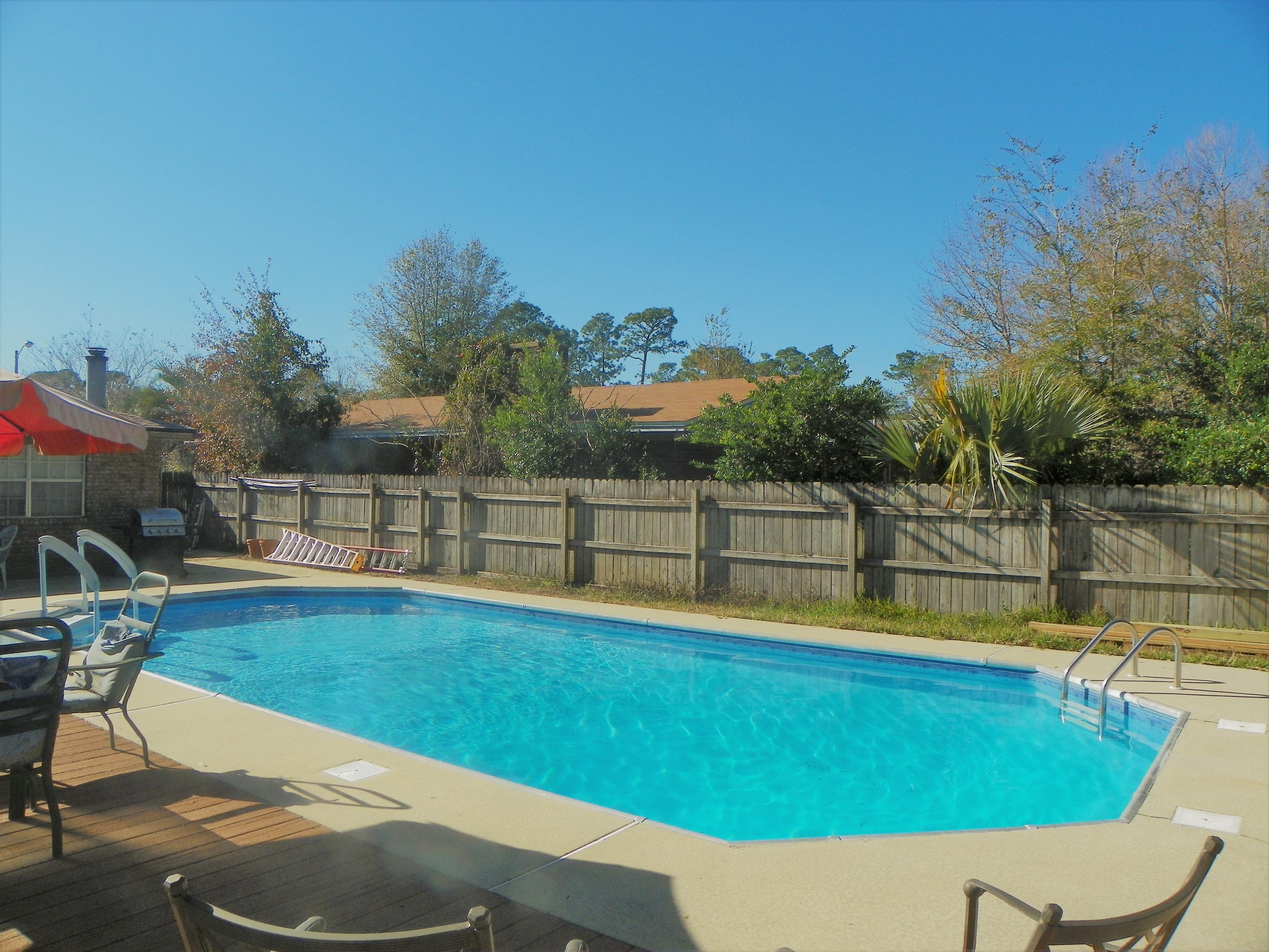 PALM EST UNIT #3 LOT 16 BLK 3 - Residential