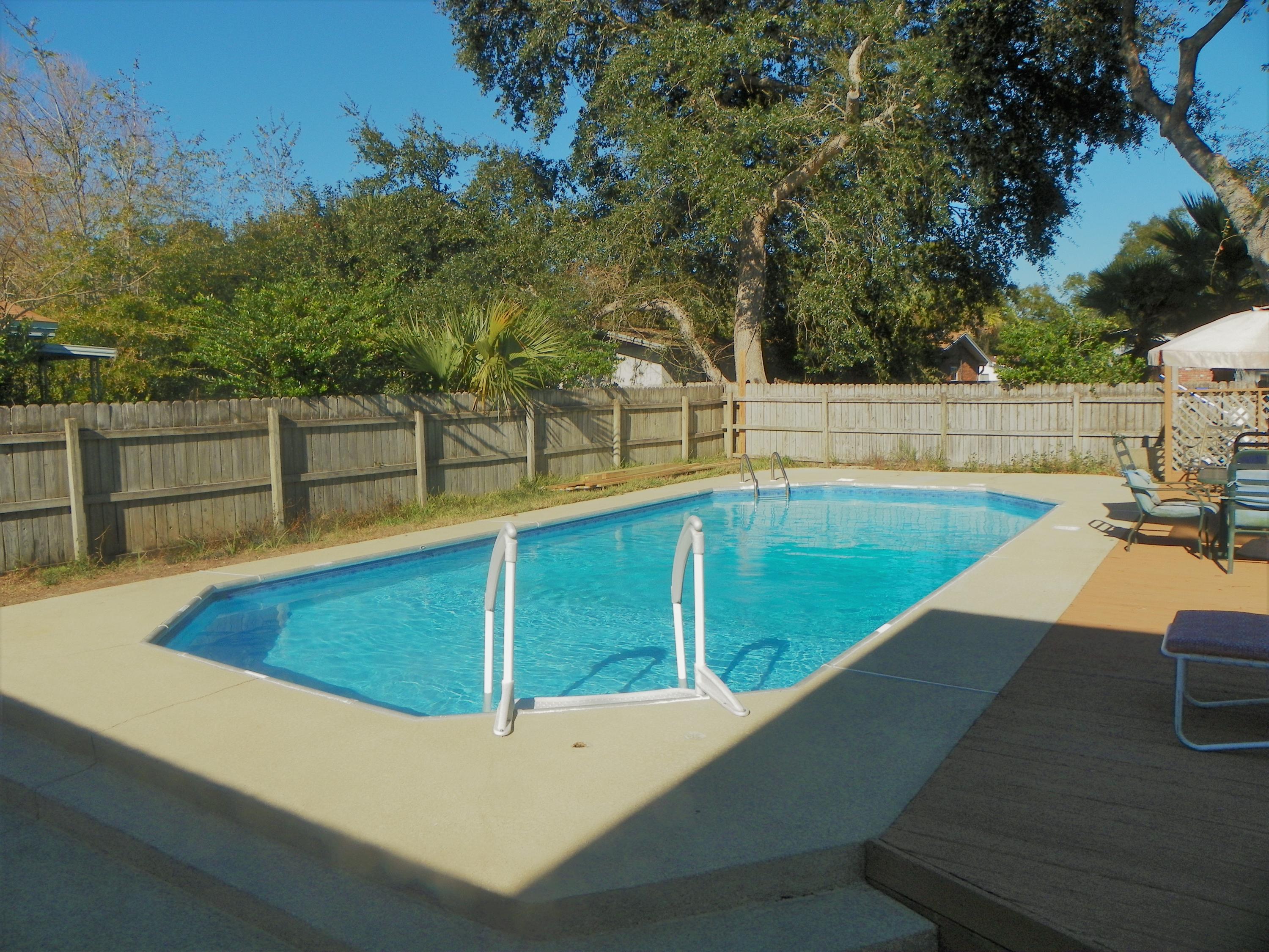 PALM EST UNIT #3 LOT 16 BLK 3 - Residential