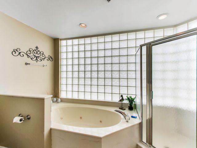 STERLING SANDS CONDO - Residential