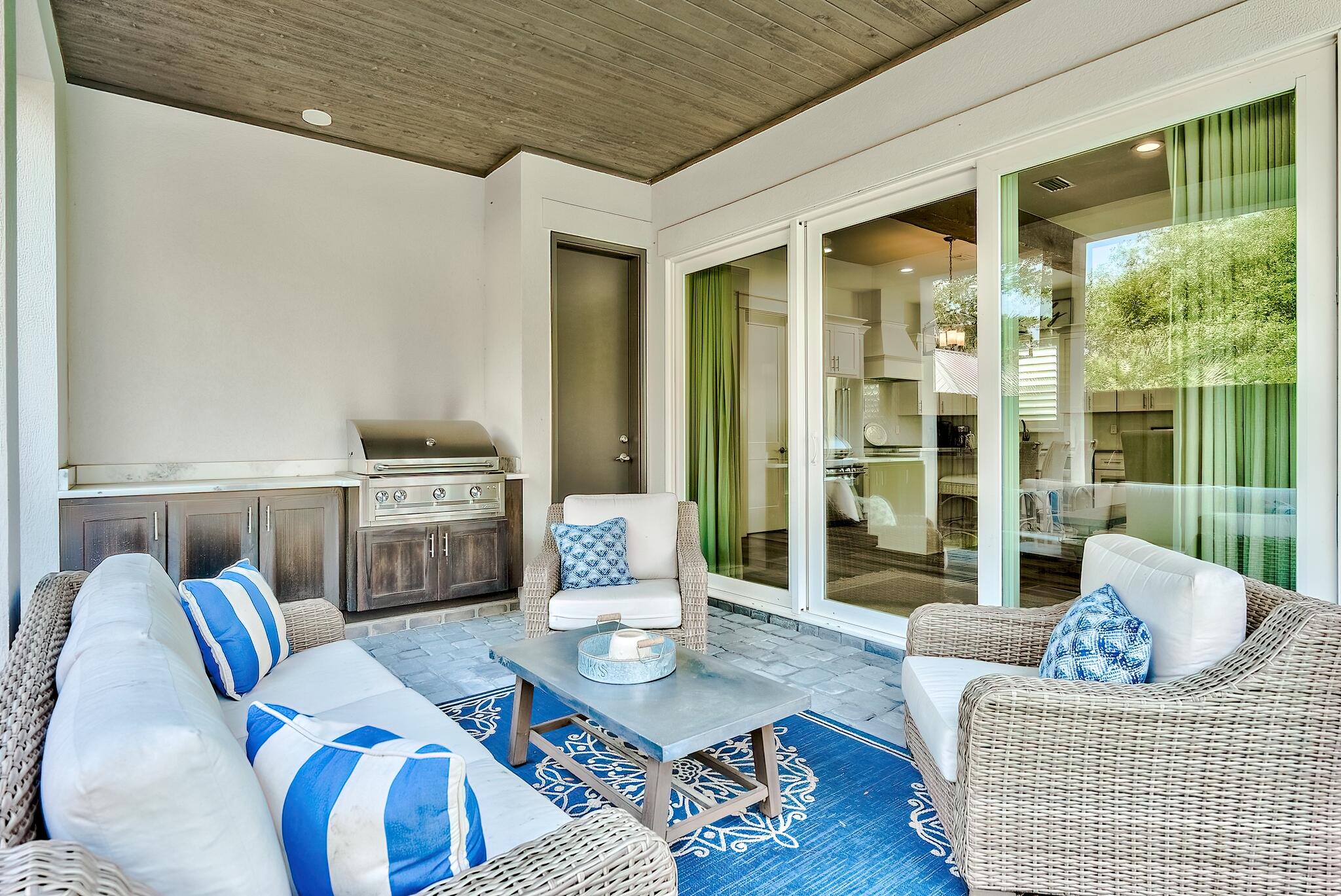 Santa Rosa Retreat - Residential