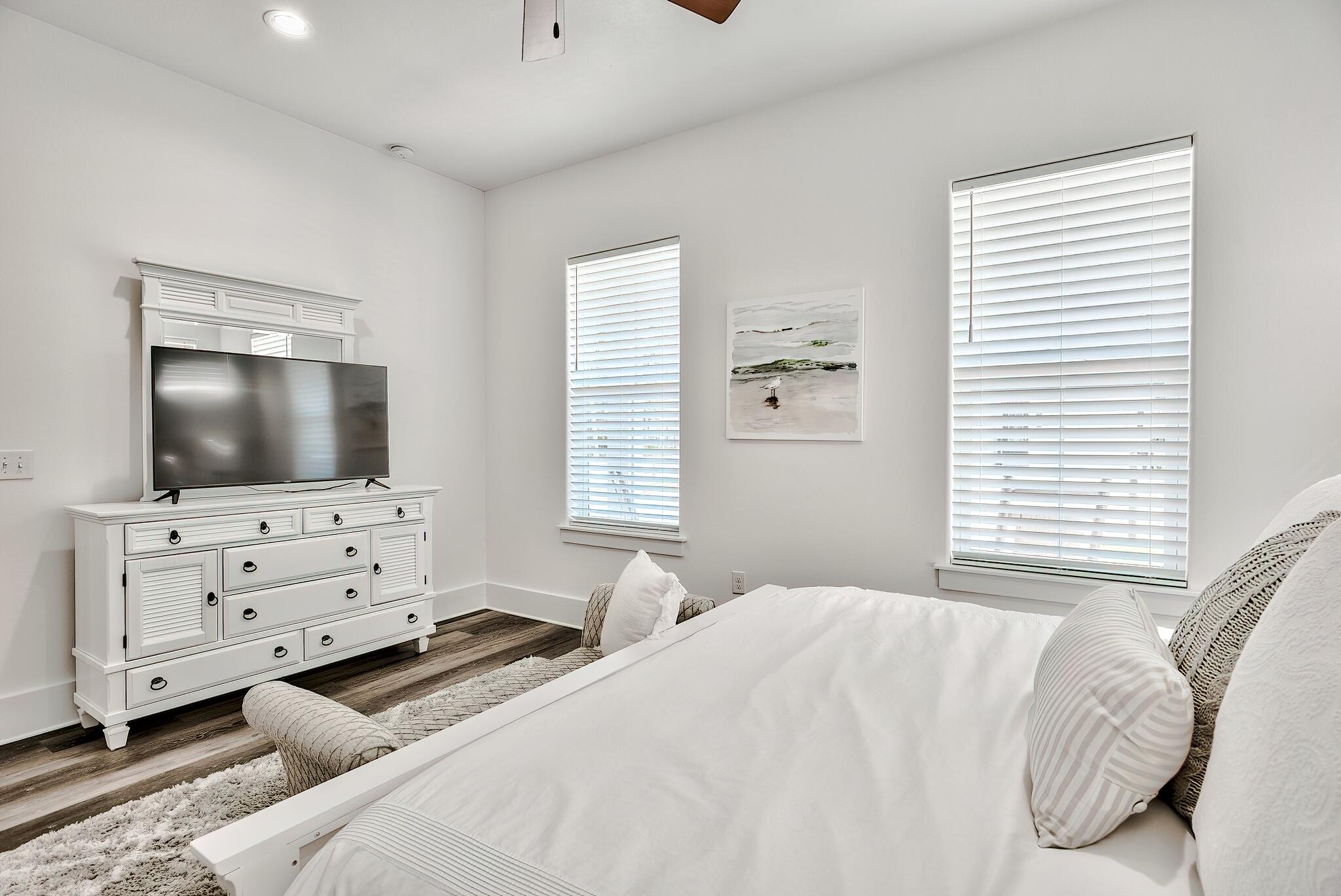 Santa Rosa Retreat - Residential