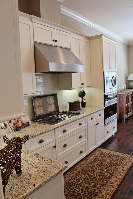 WATER'S EDGE - Residential