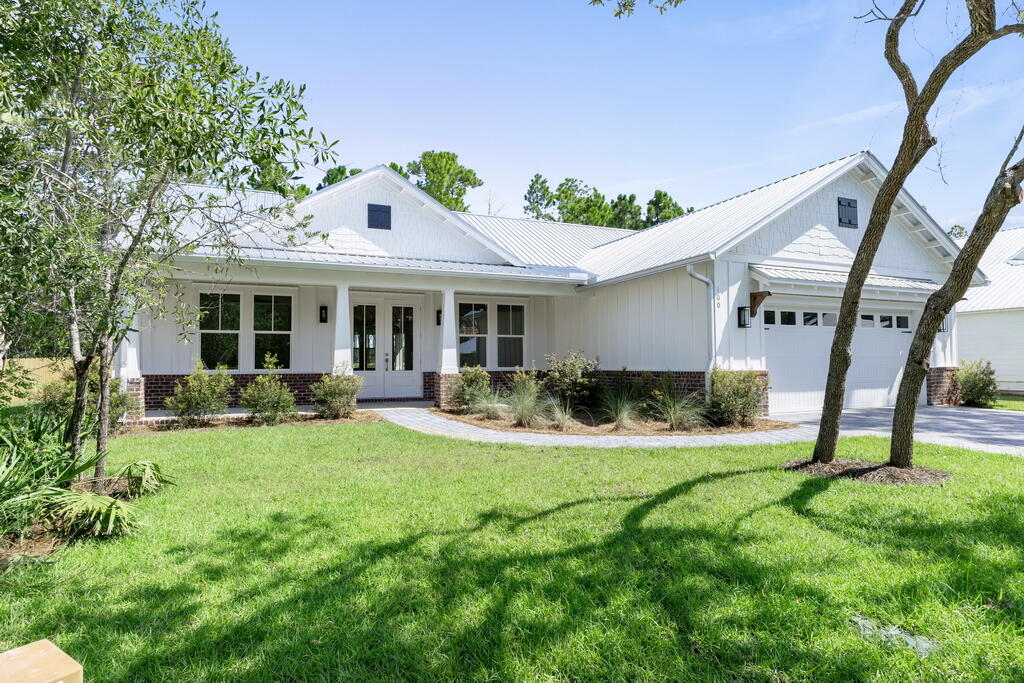100 Grizzly Street
