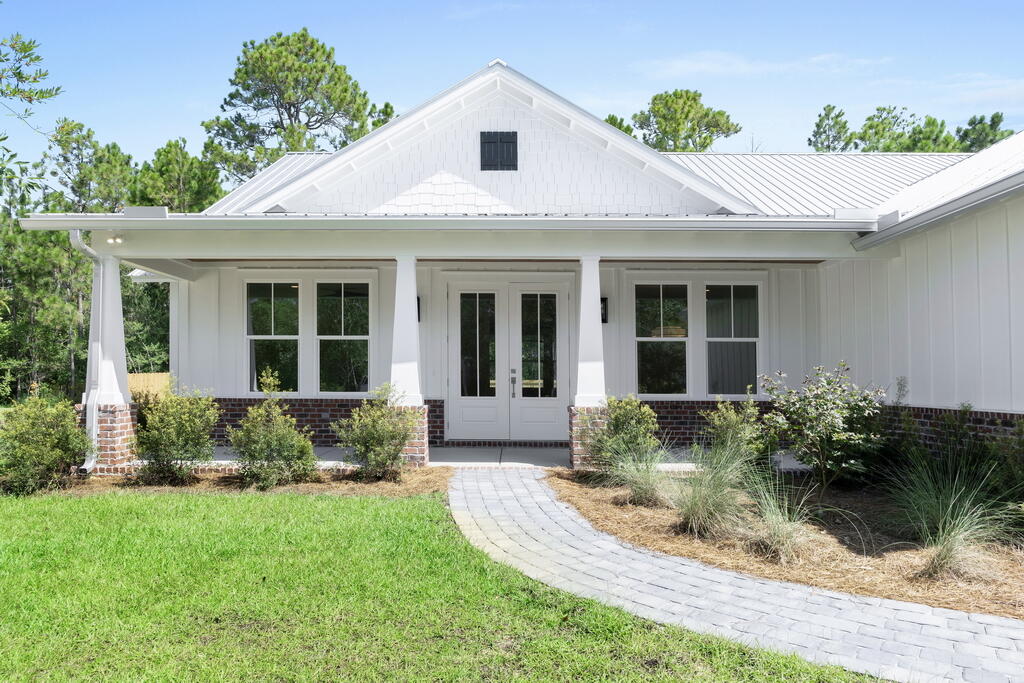 100 Grizzly Street