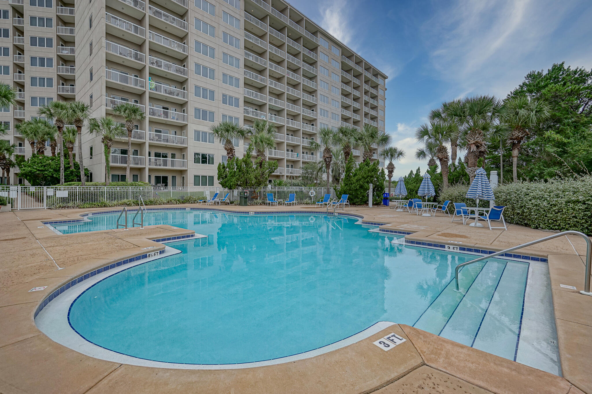 SUMMIT AT TOPSL CONDO THE - Residential