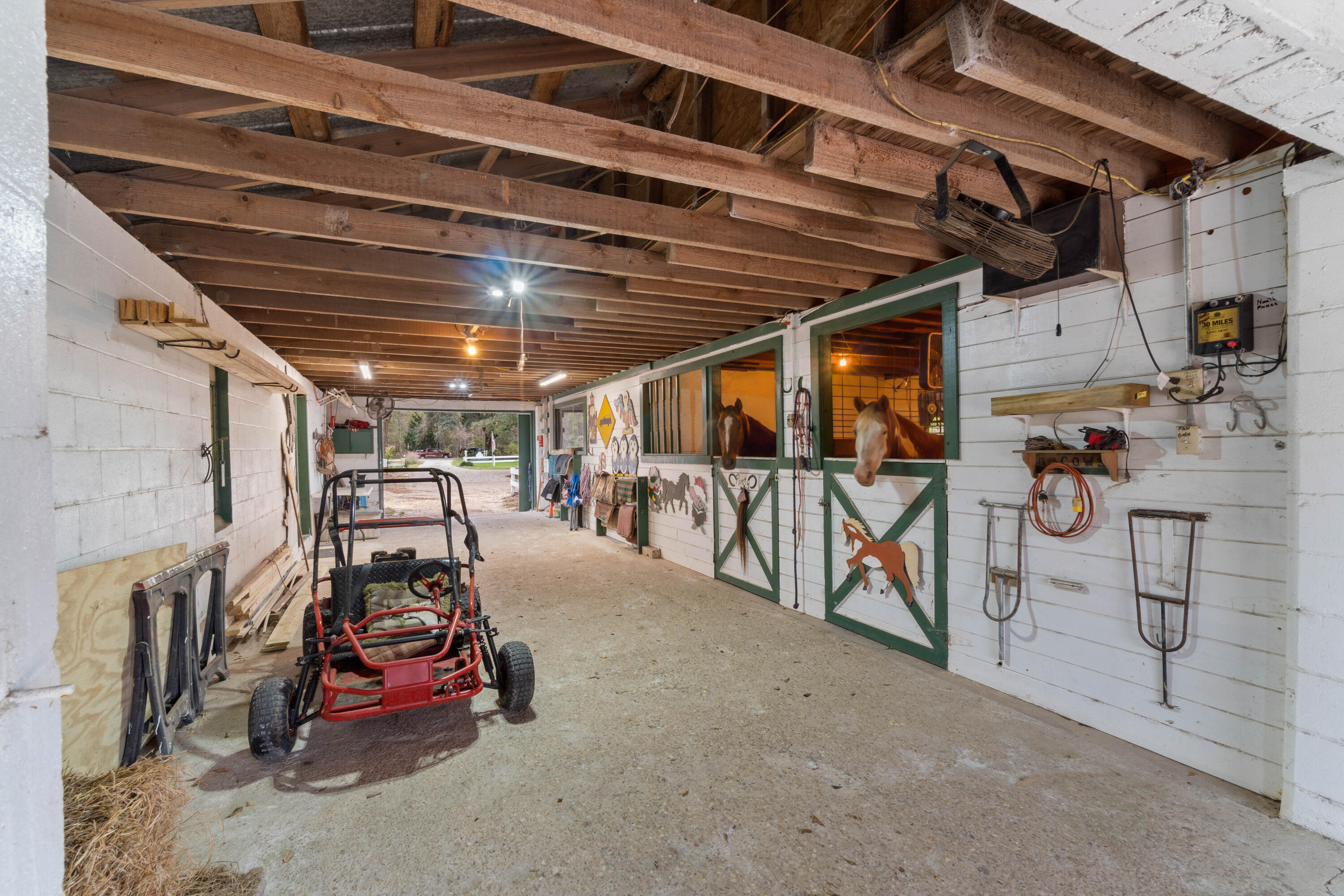 NO RECORDED SUBDIVISION - Residential