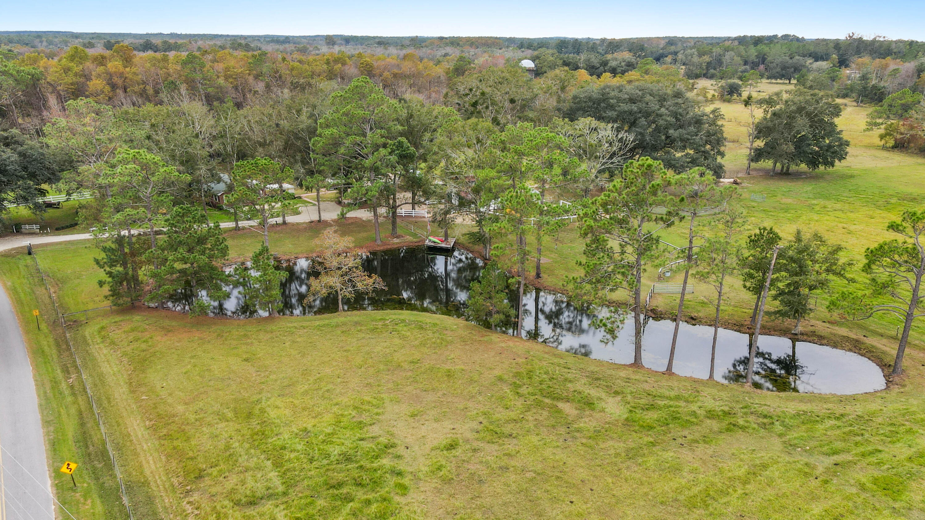 NO RECORDED SUBDIVISION - Residential