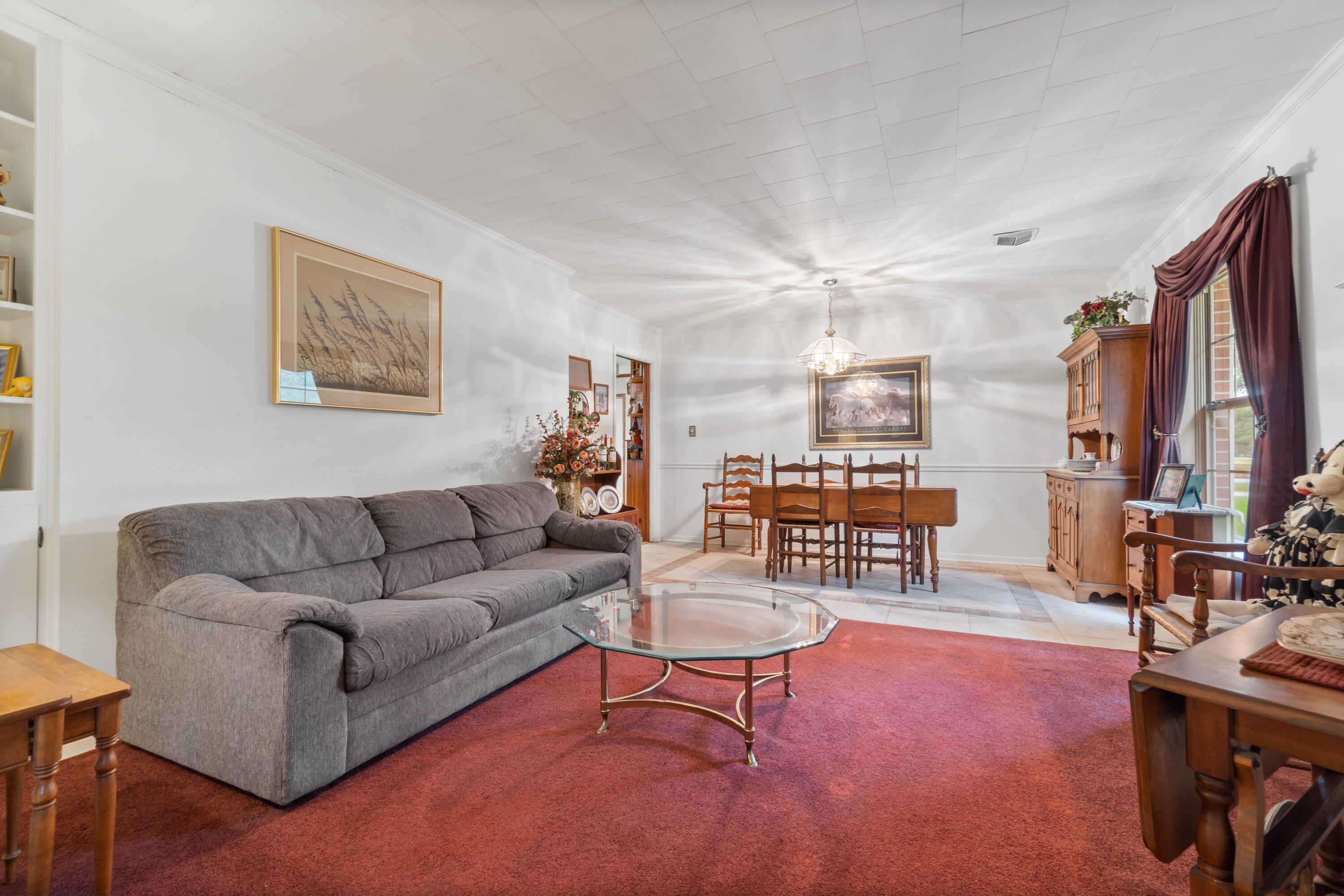 NO RECORDED SUBDIVISION - Residential