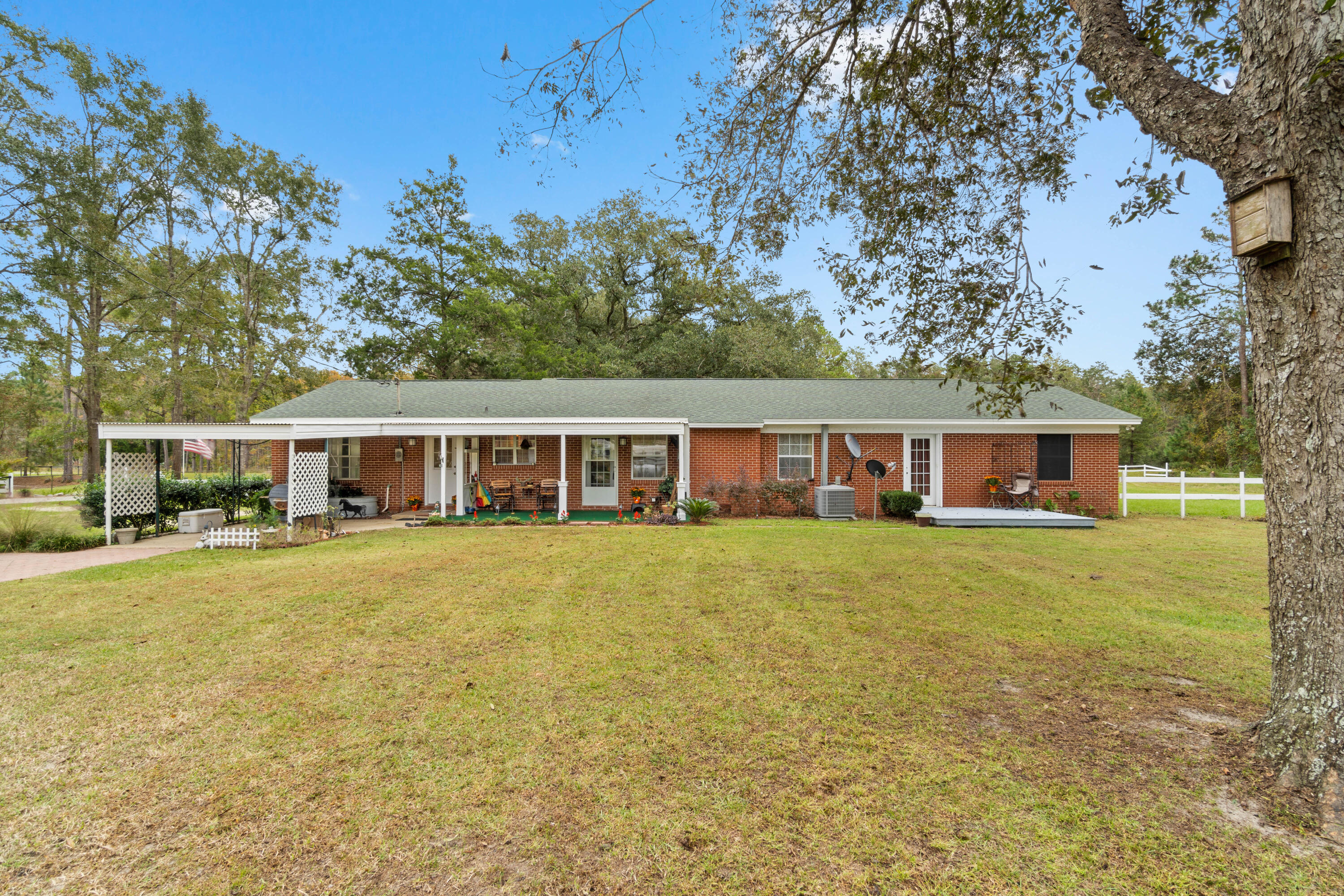 NO RECORDED SUBDIVISION - Residential