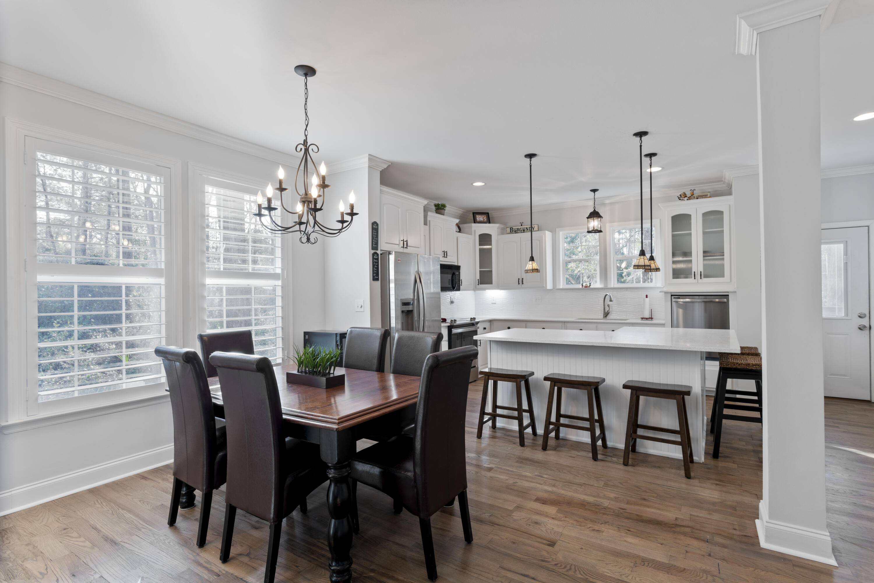 MAGNOLIA BEACH - Residential