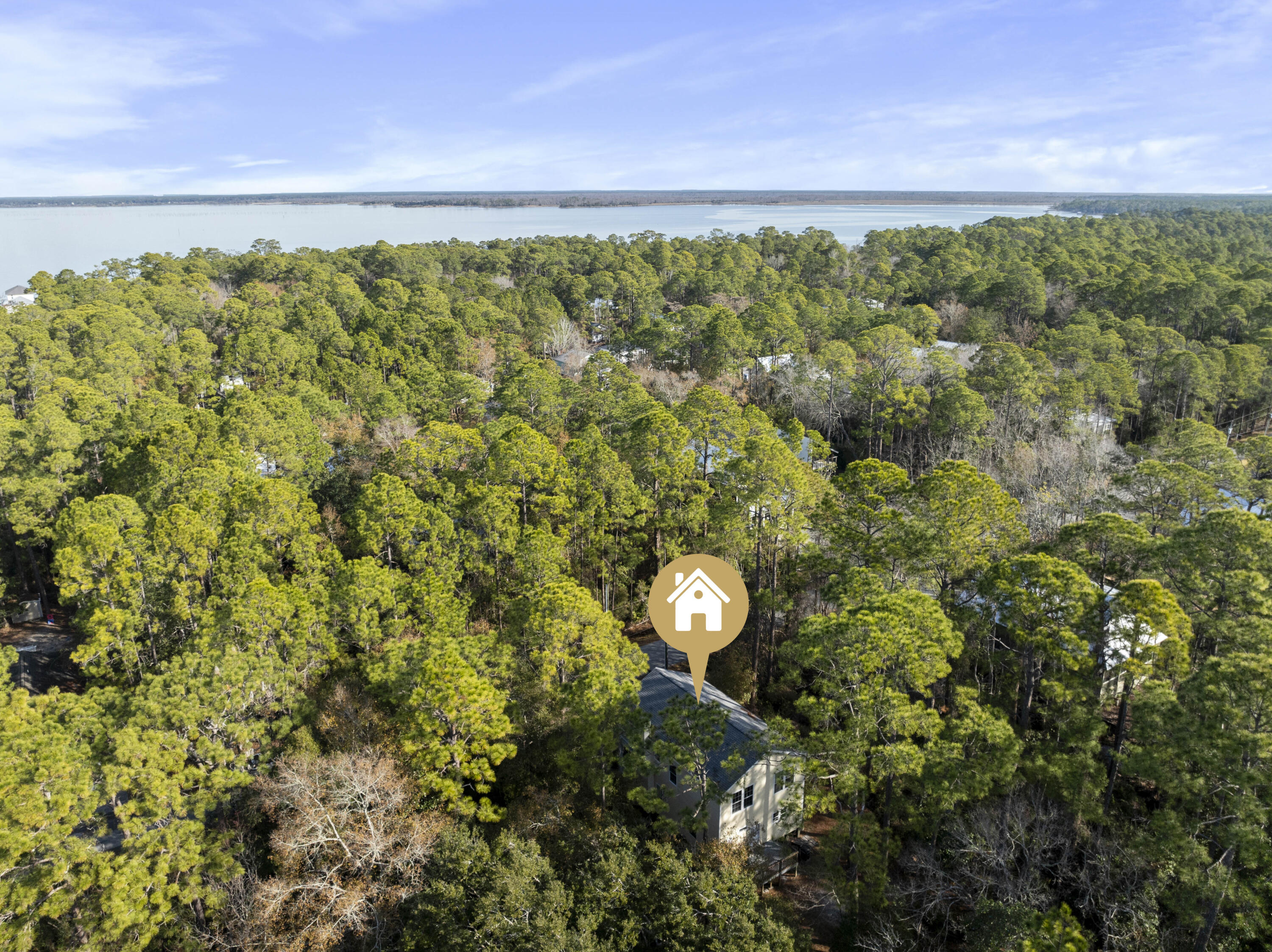 MAGNOLIA BEACH - Residential