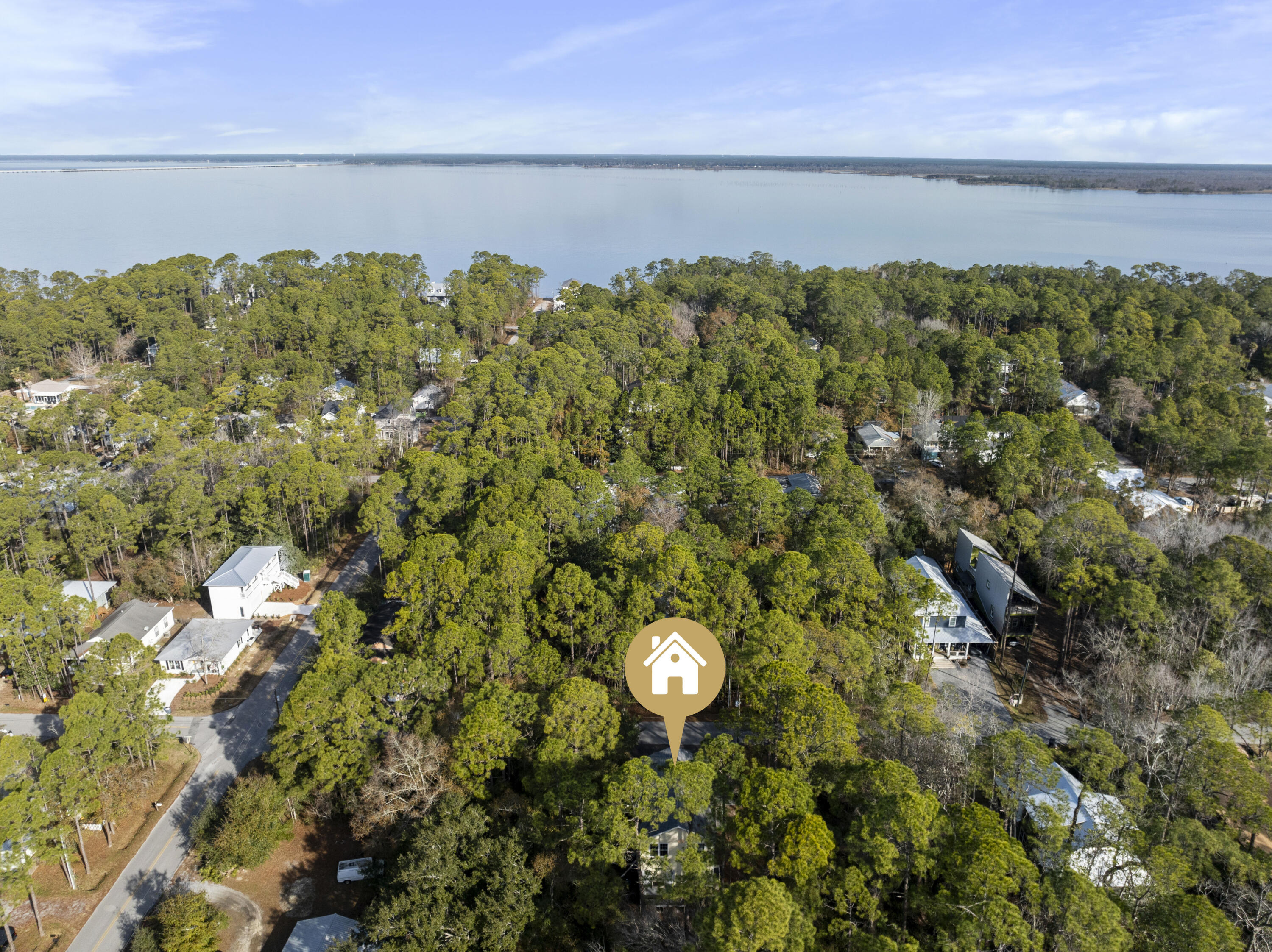 MAGNOLIA BEACH - Residential
