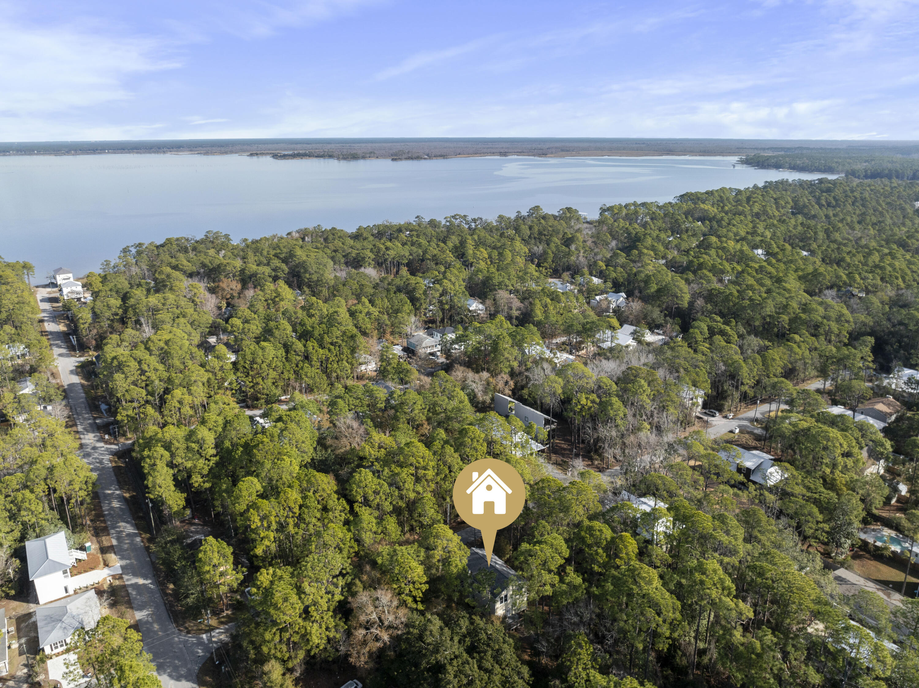 MAGNOLIA BEACH - Residential