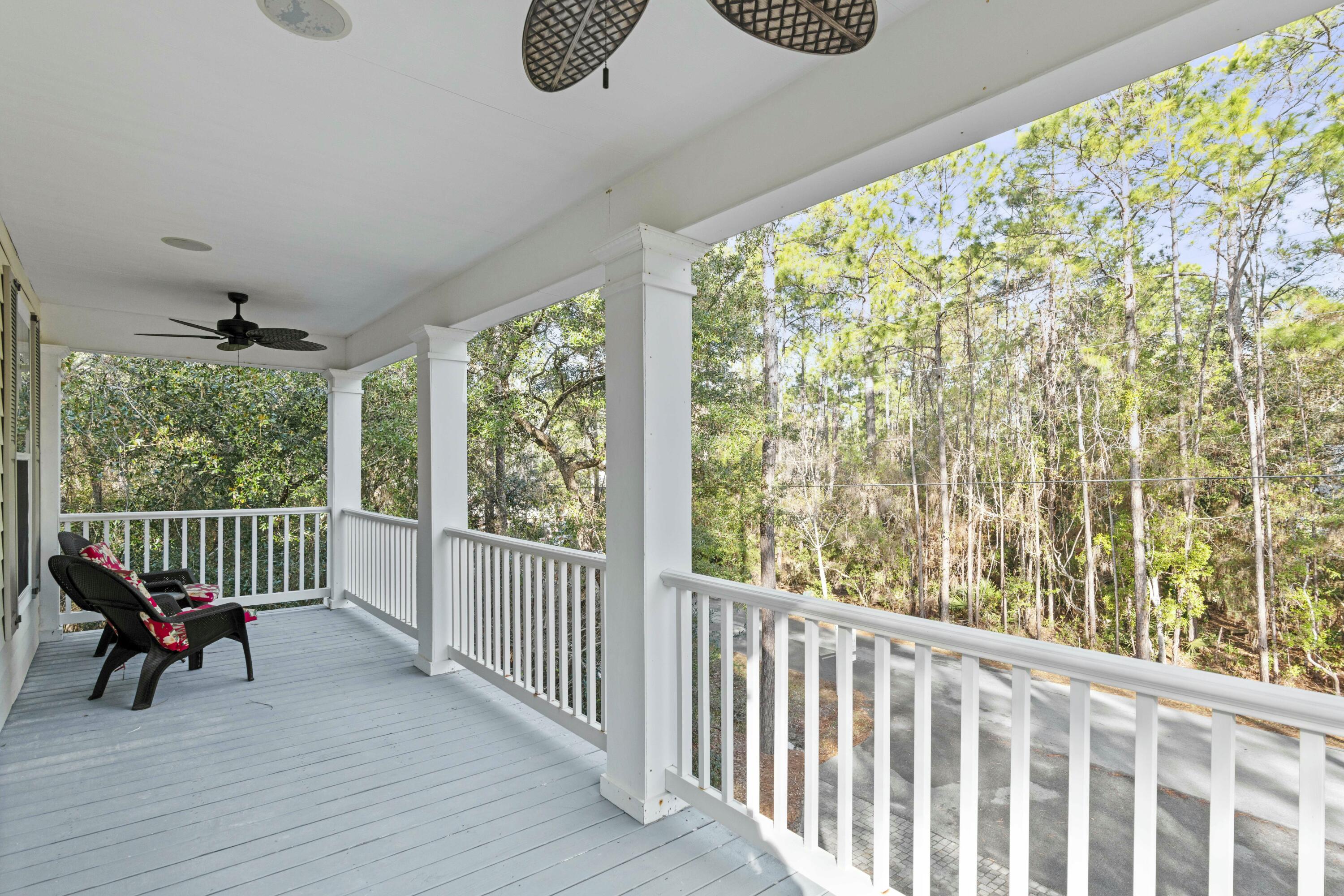 MAGNOLIA BEACH - Residential