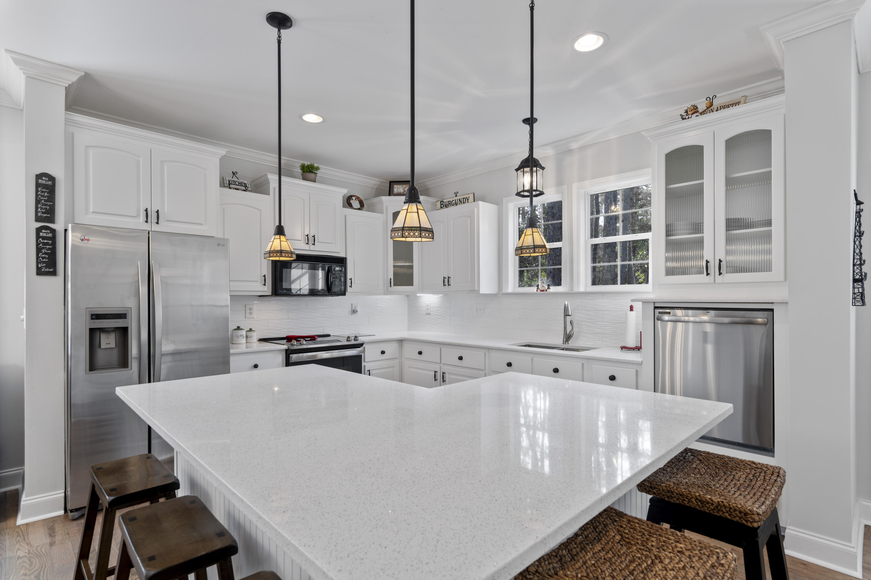 MAGNOLIA BEACH - Residential