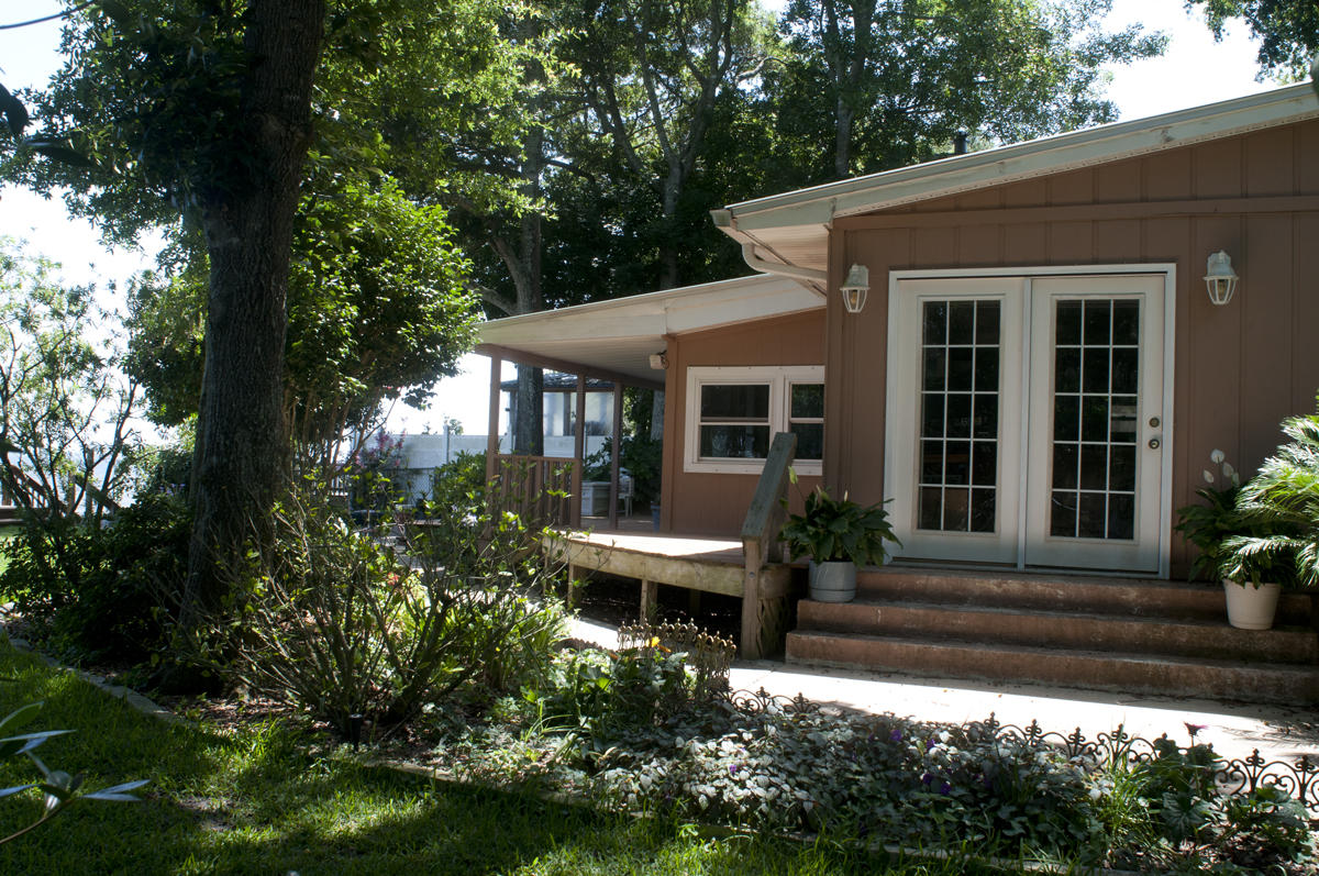 VILLA TASSO TOWN OF - Residential