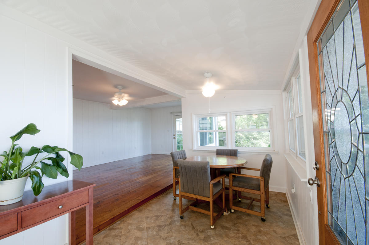 VILLA TASSO TOWN OF - Residential