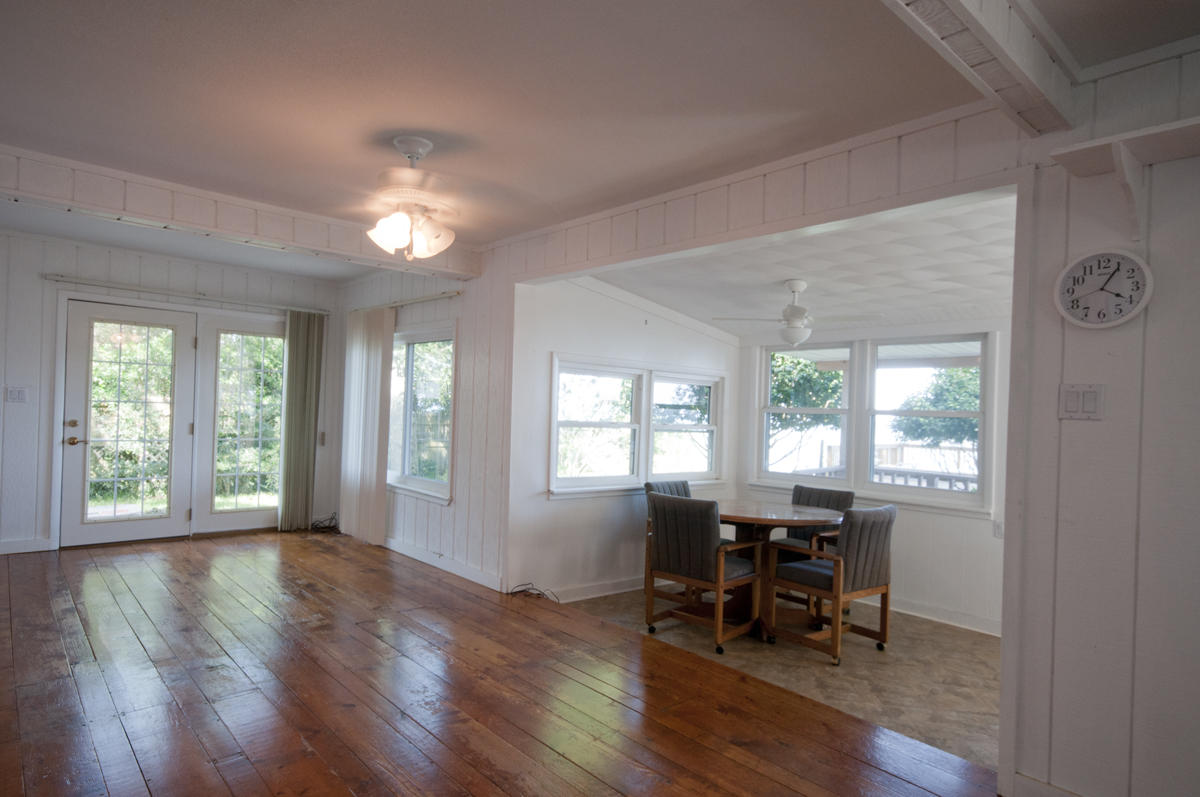 VILLA TASSO TOWN OF - Residential