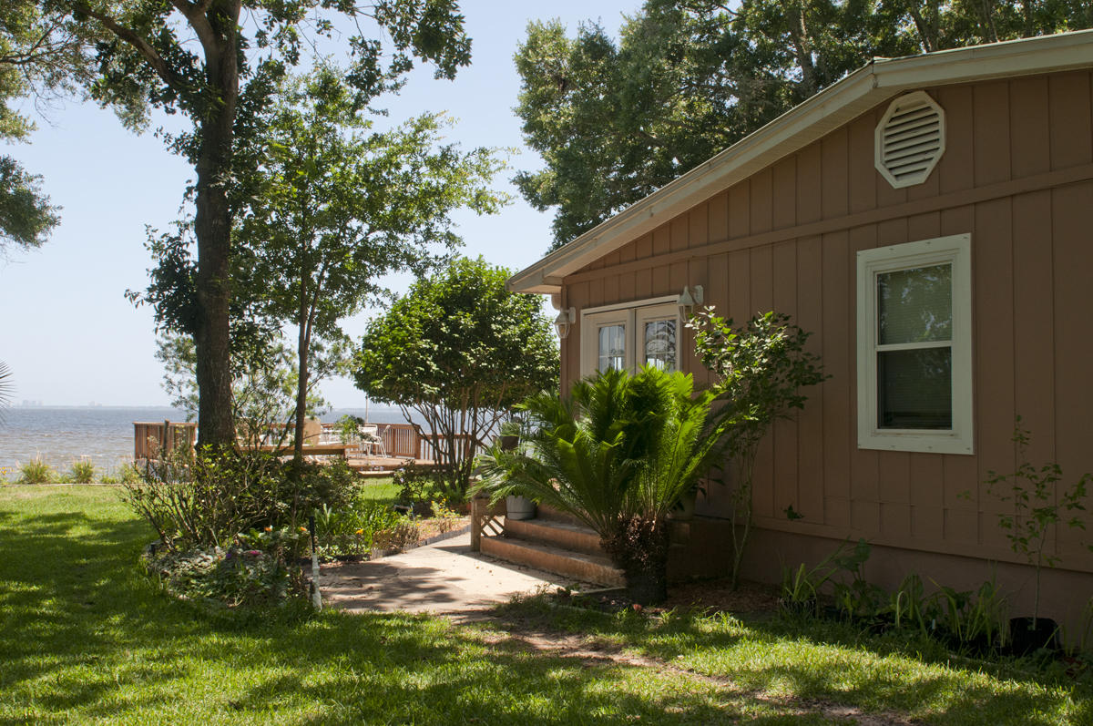 VILLA TASSO TOWN OF - Residential