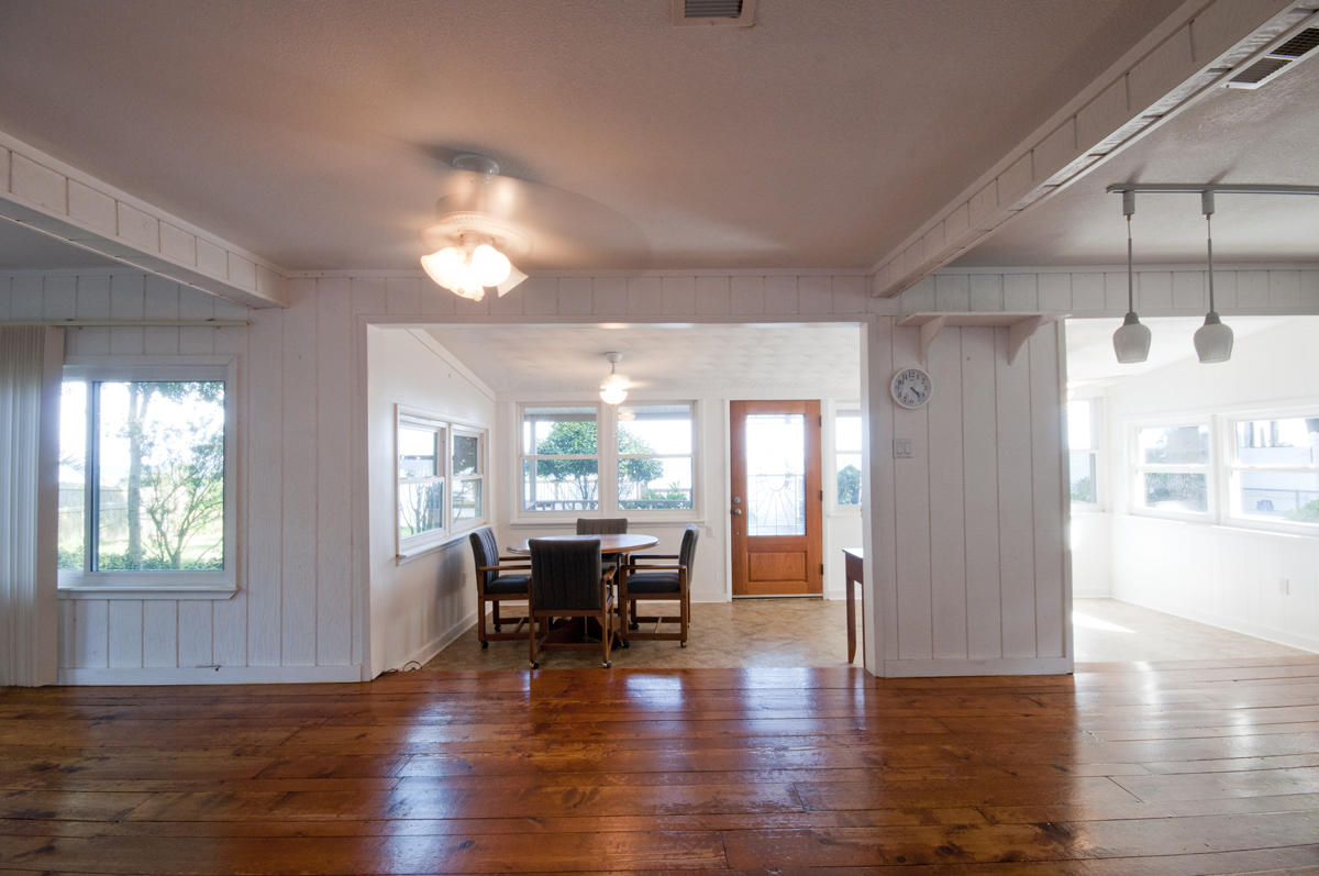 VILLA TASSO TOWN OF - Residential