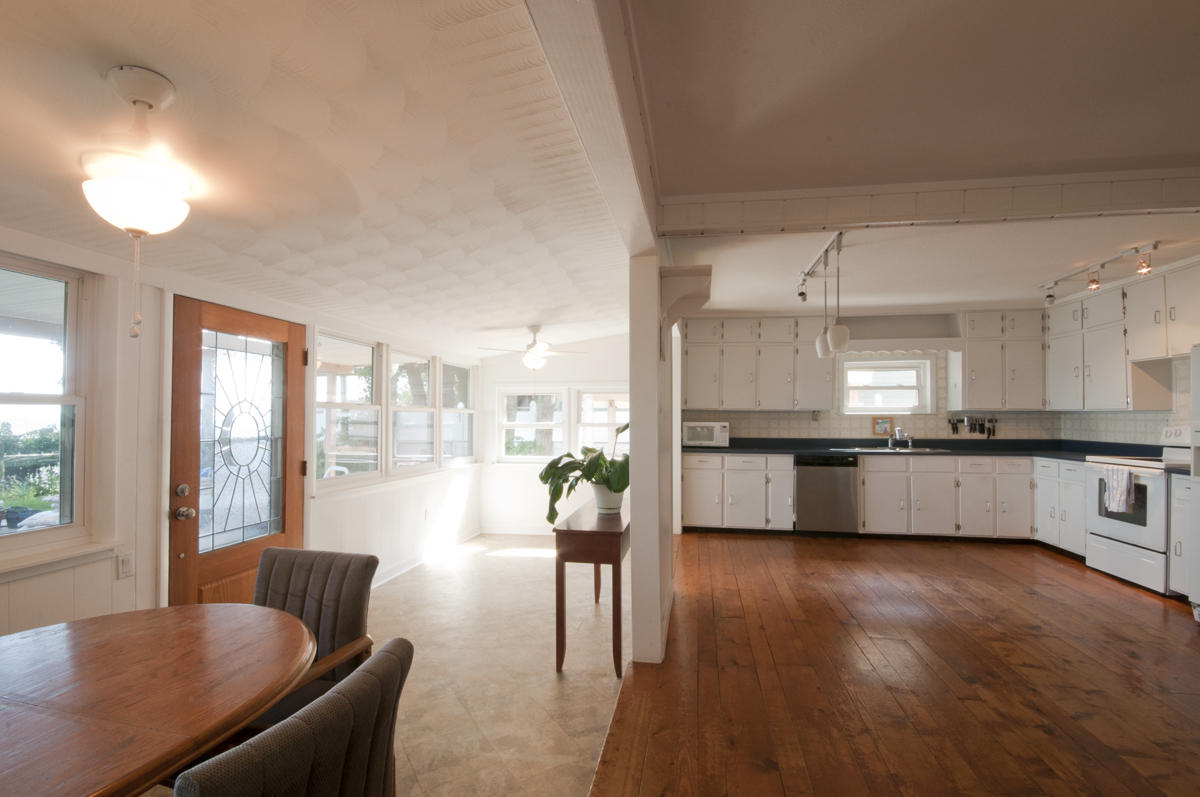 VILLA TASSO TOWN OF - Residential