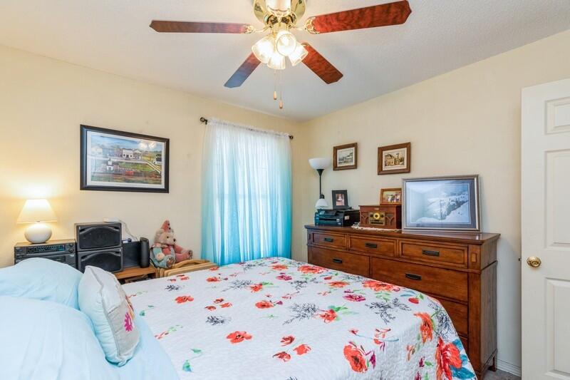 LAKE JUNIPER ESTATES UNIT 4 - Residential
