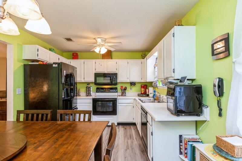 LAKE JUNIPER ESTATES UNIT 4 - Residential