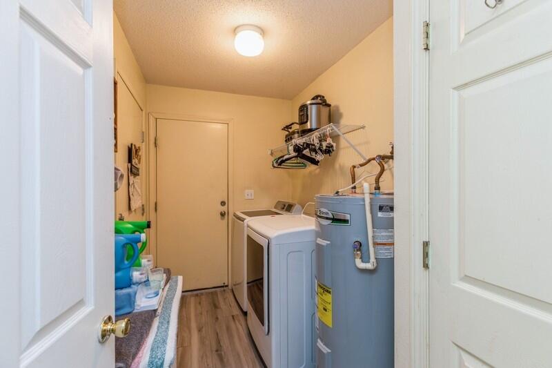 LAKE JUNIPER ESTATES UNIT 4 - Residential