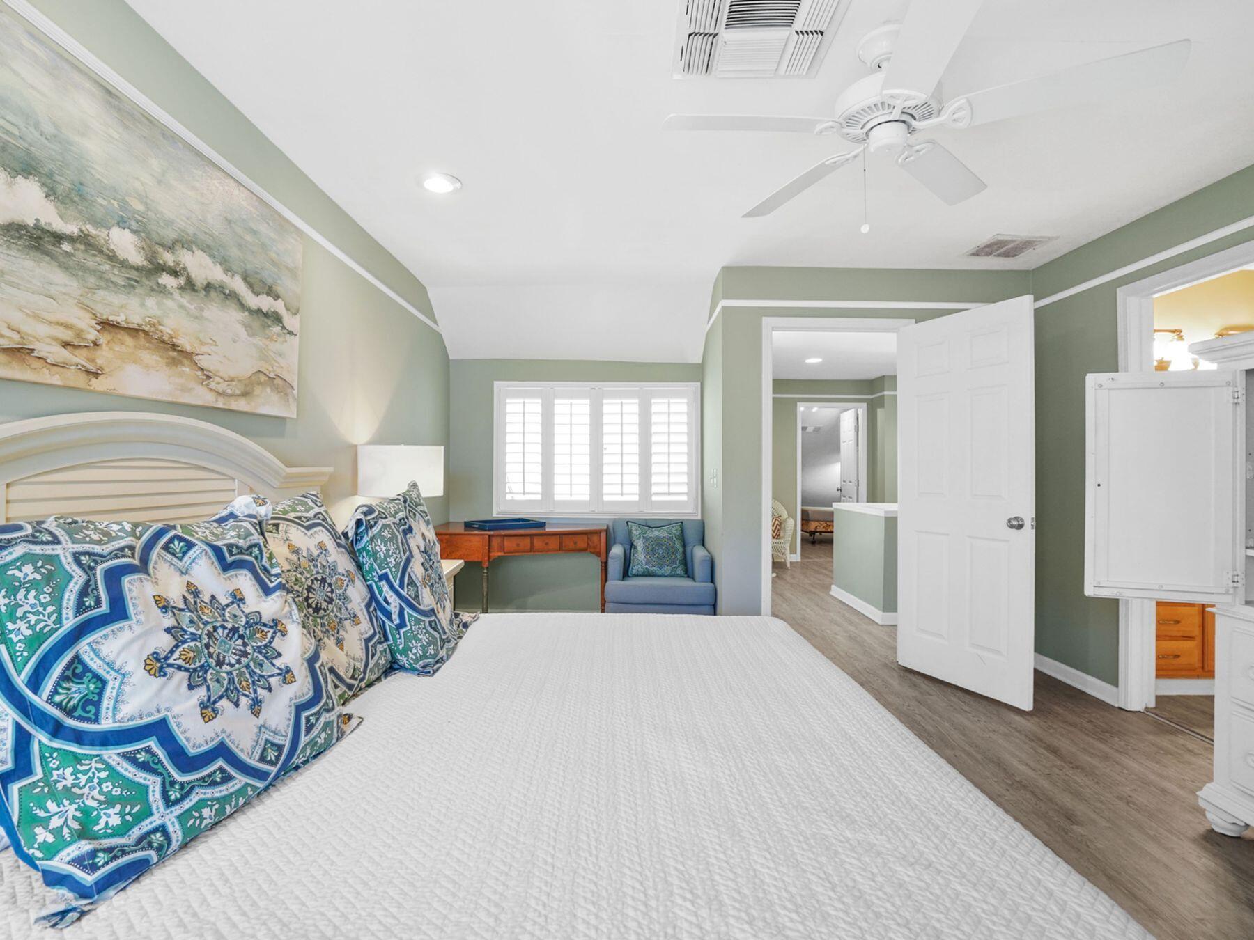 BEACHWALK VILLAS PH 04 - Residential