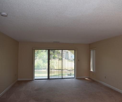 LAKESIDE CONDO AT BLUEWATER BAY - Residential