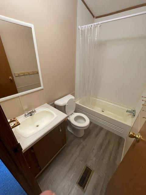 County - Residential Lease