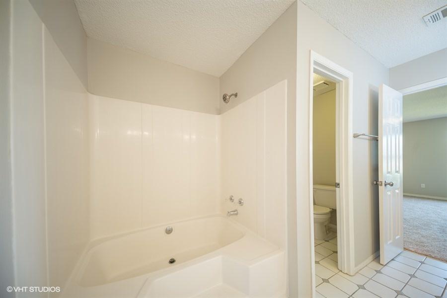 ORION LAKE - Residential