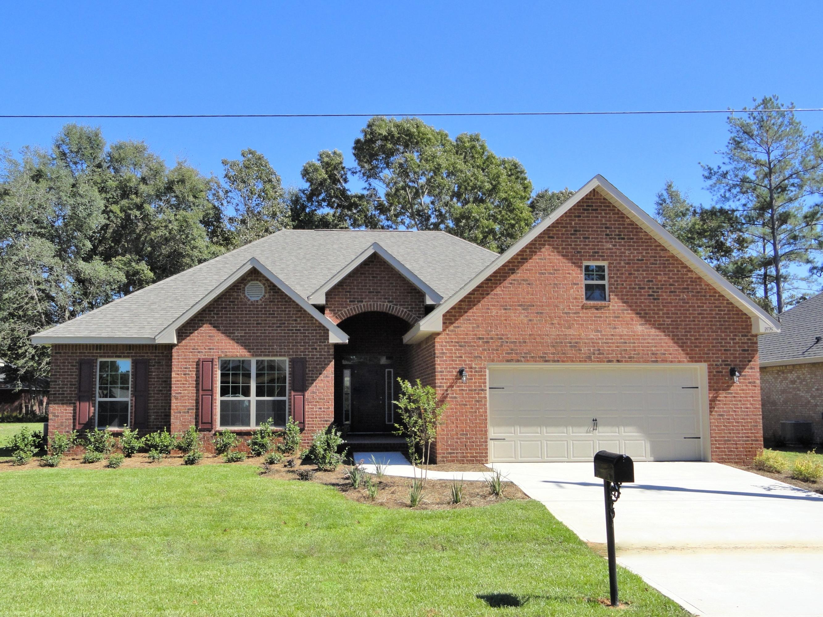 AUTUMN WOODS - Residential