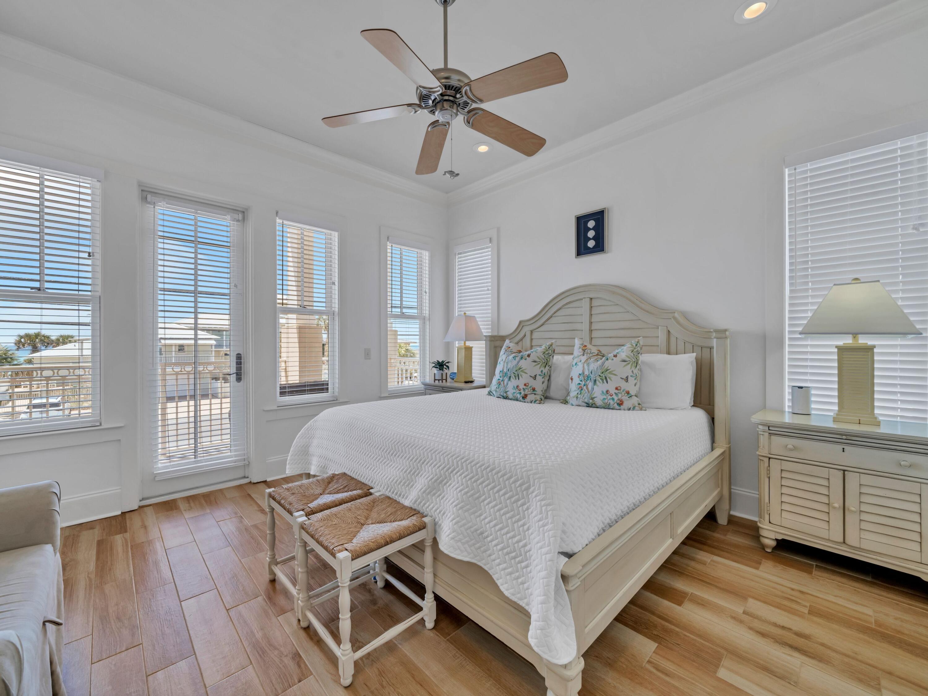 MIRAMAR BEACH - Residential