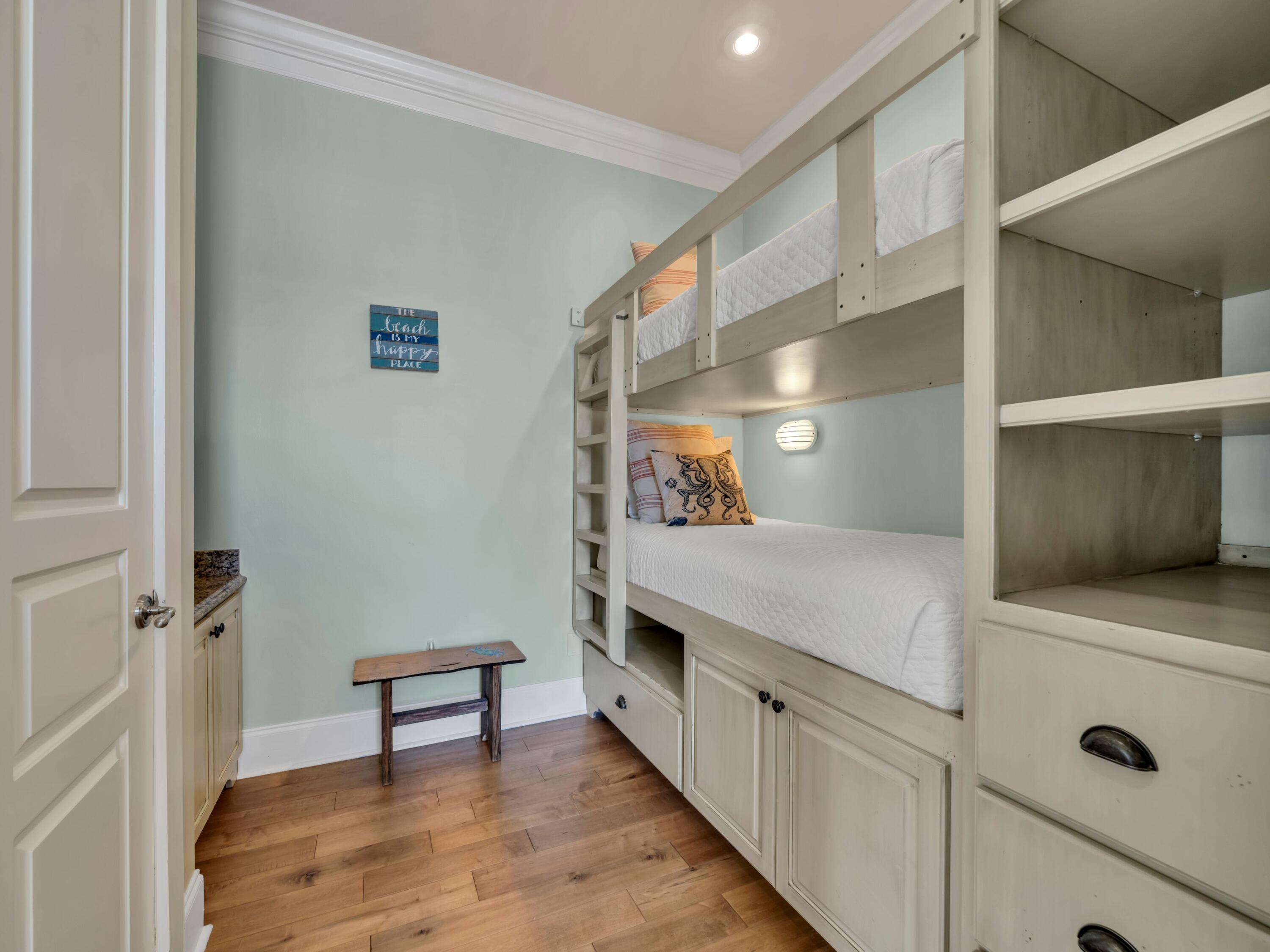 MIRAMAR BEACH - Residential