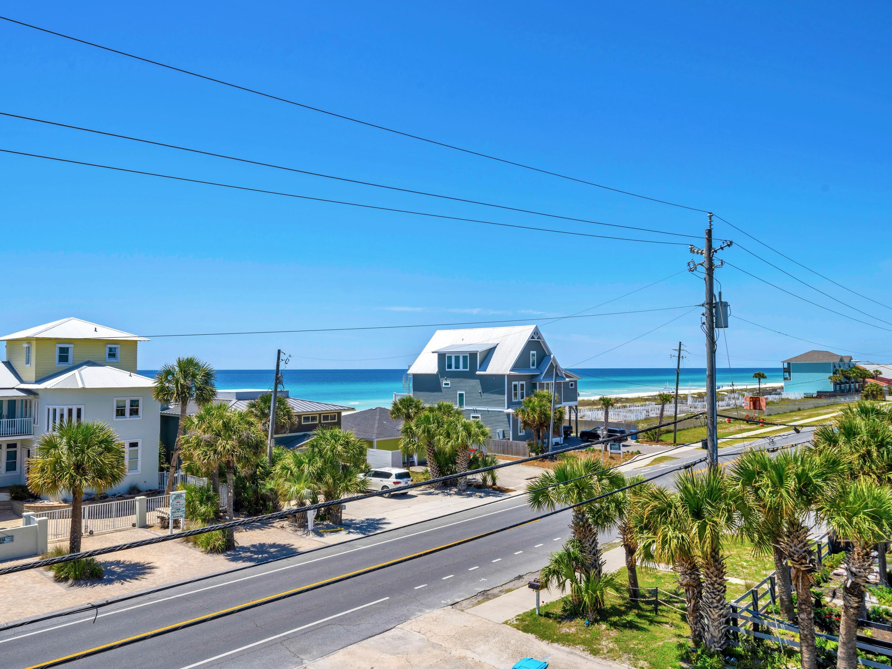 MIRAMAR BEACH - Residential