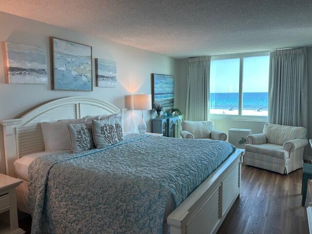 BREAKERS OF FWB PH 2 - Residential