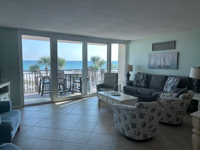 BREAKERS OF FWB PH 2 - Residential
