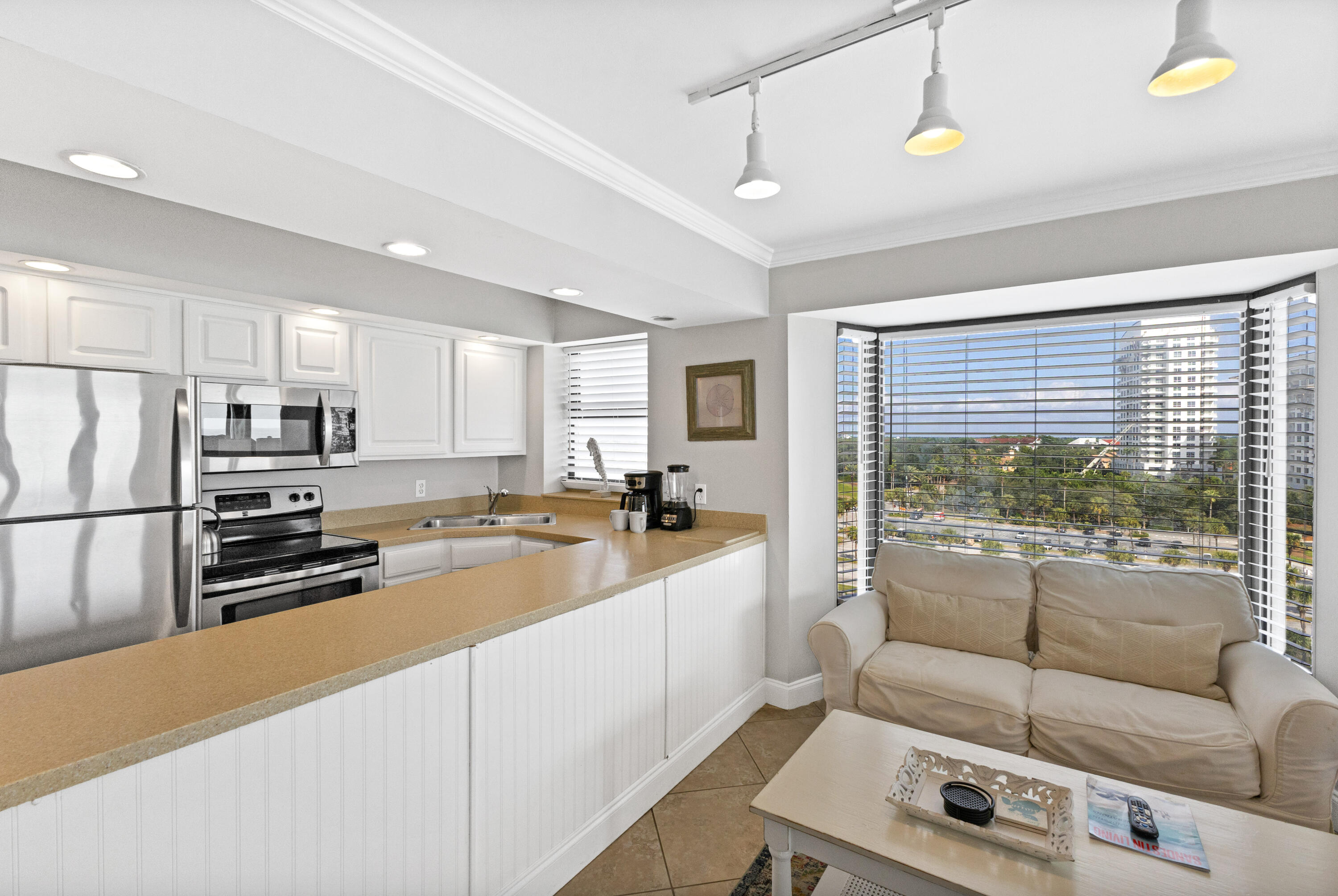 BEACHSIDE 2 CONDO - Residential