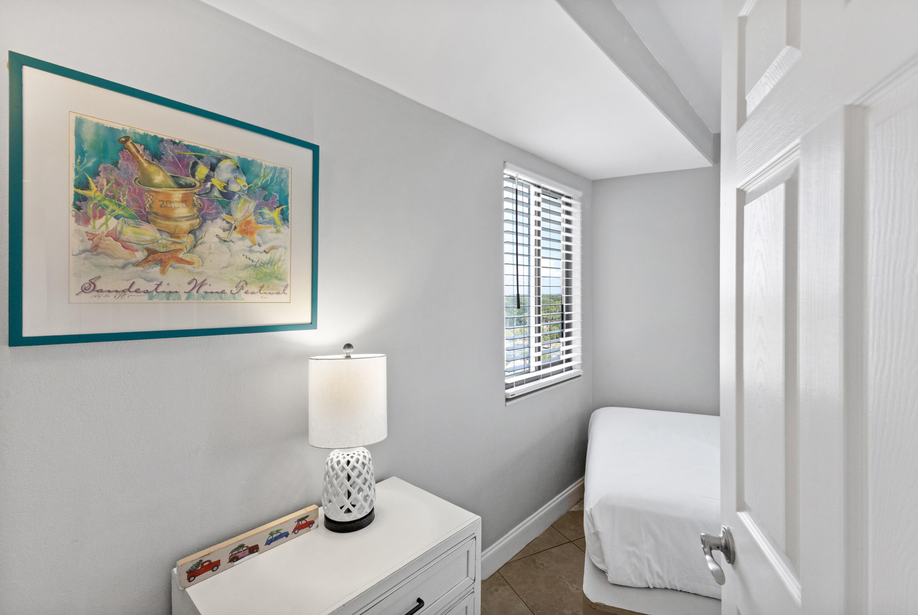 BEACHSIDE 2 CONDO - Residential