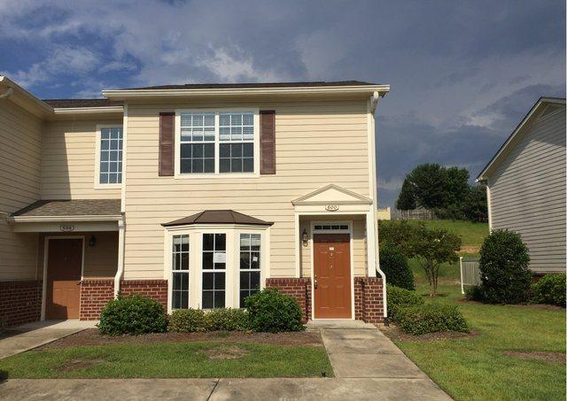 EAGLES LANDING T/H - Residential