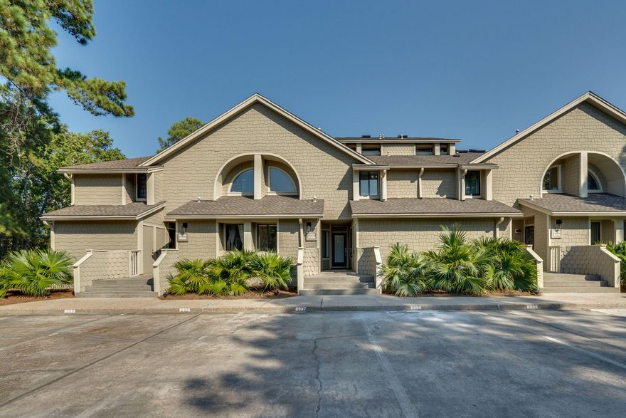 Coastal elegance and charm are amplified in this breathtaking condo with one of the best views within the resort overlooking Sandestin's infamous sunsets, Choctawhatchee Bay, Baytowne Marina and the fishing pier! Soaring, vaulted ceilings allow significant natural light throughout. Perfectly located near the main gate and steps away from the brand new (2019) aquatic center. This piece of paradise is being offered completely furnished with a new a/c. 2018 rental income was $45K before remodel.