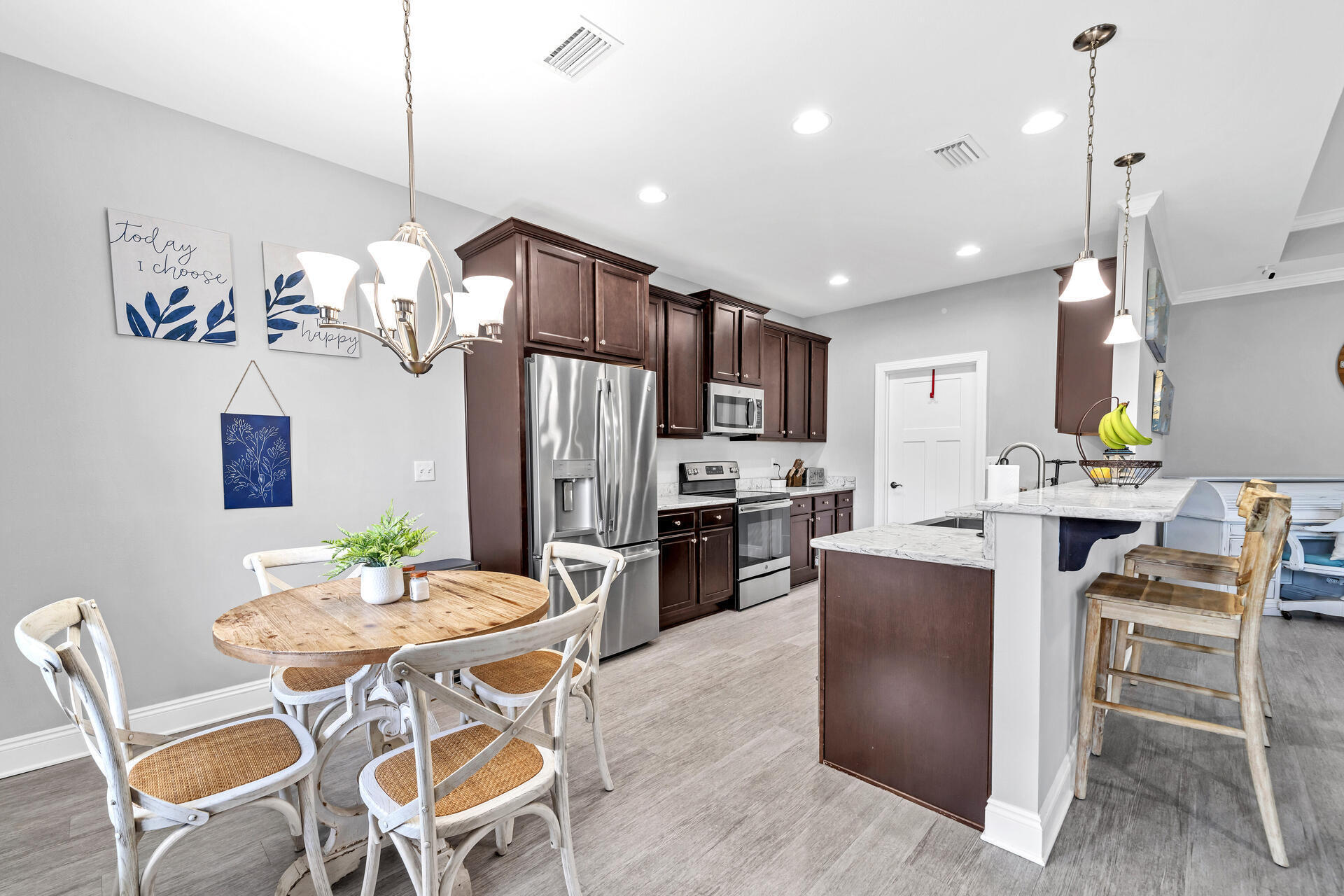 Cross Creek Estates - Residential