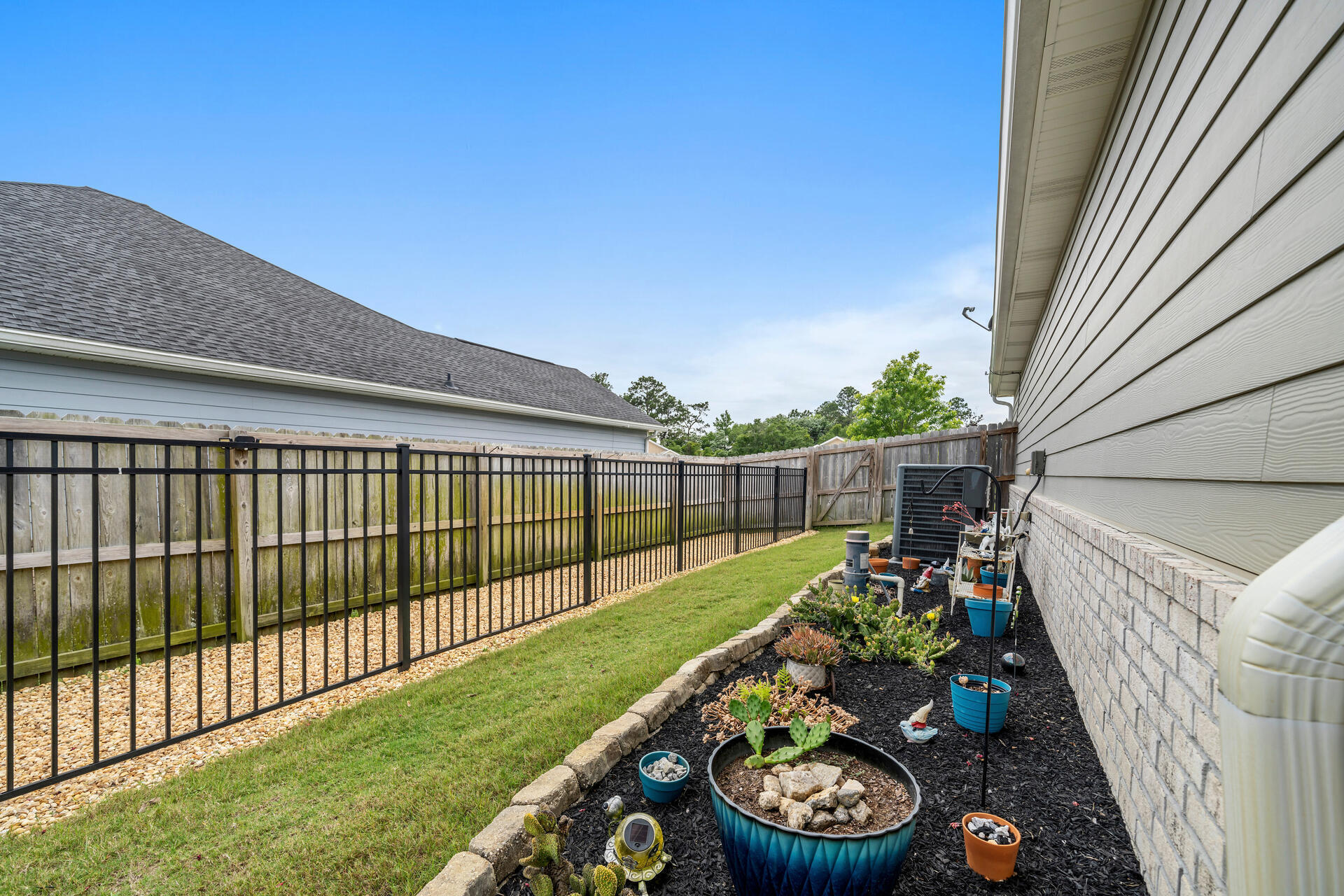 Cross Creek Estates - Residential