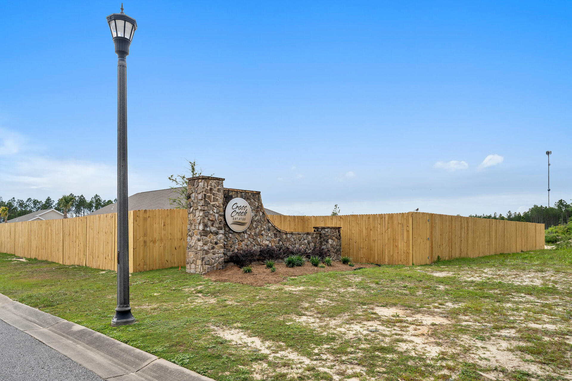 Cross Creek Estates - Residential