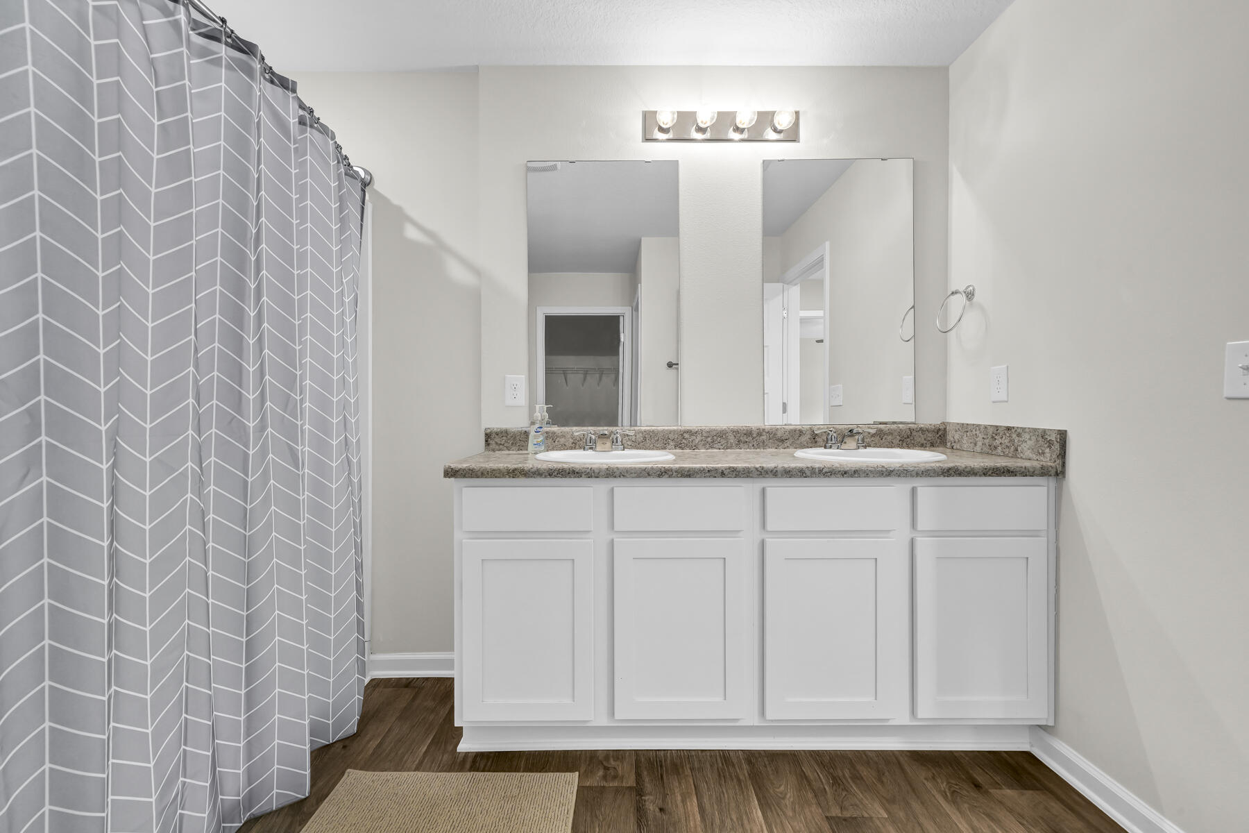 ASHTIN ESTATES - Residential