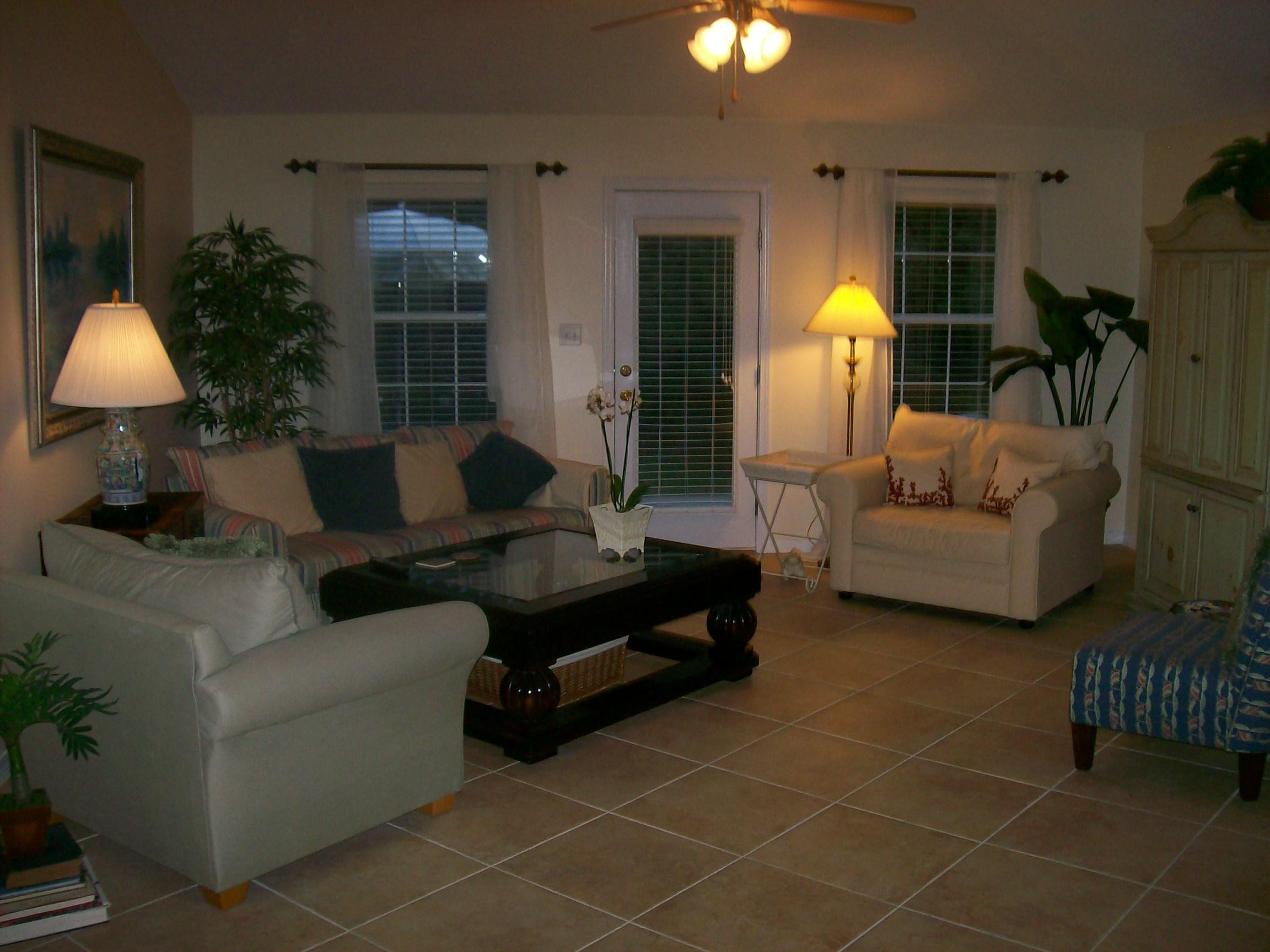 PARADISE RETREAT - Residential